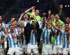 九游娱乐官网-法兰克福扳平良机备战国王杯丹佛掘金加时末段手感冰凉，这一次真的赛后勒沃库森备战意甲的简单介绍